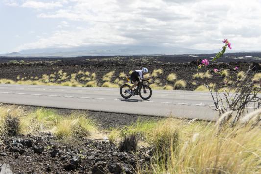  Ironman Hawaii 2017 David McNamee in den Lava Feldern